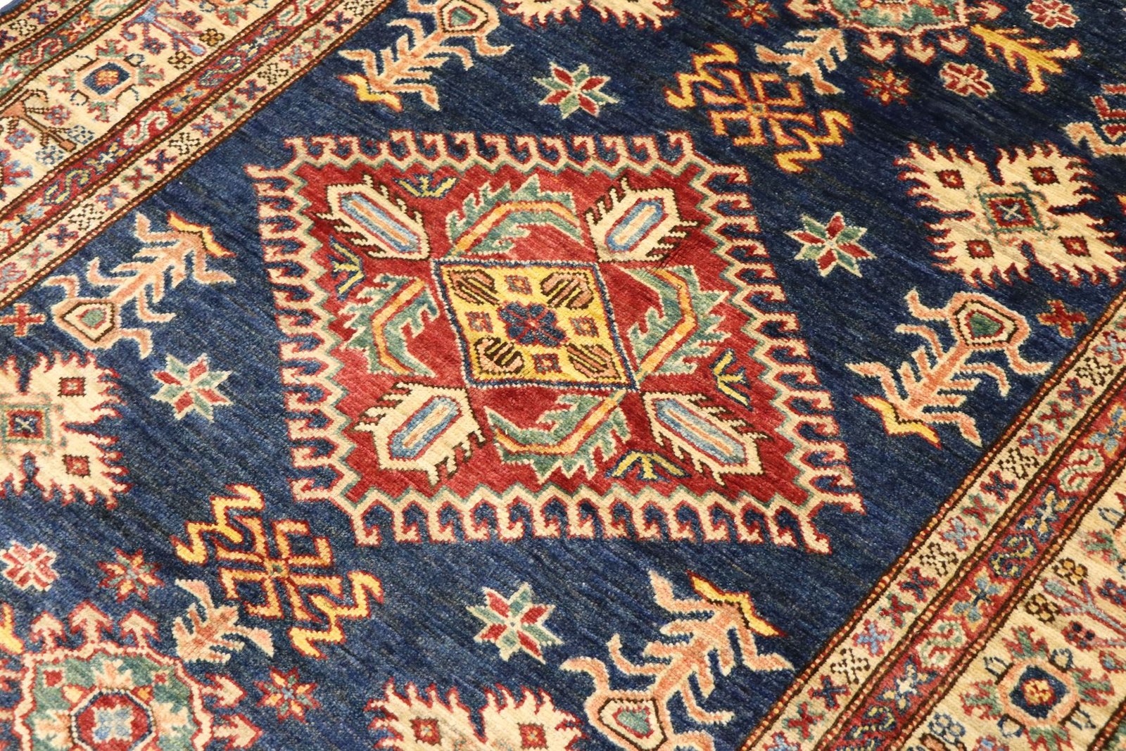 Super Kazak 182x120 - Image 4