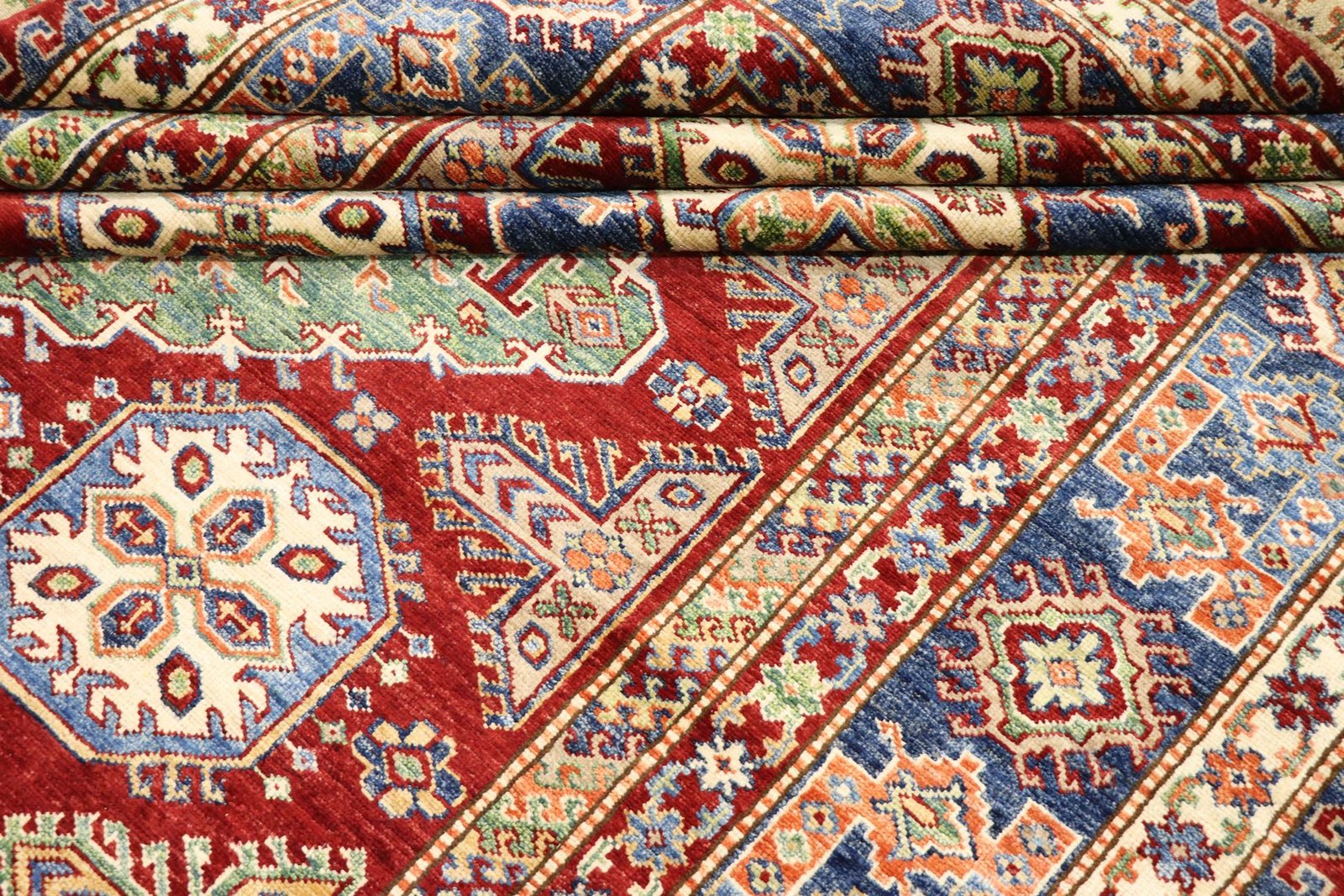 Super Kazak 278x184 - Image 8