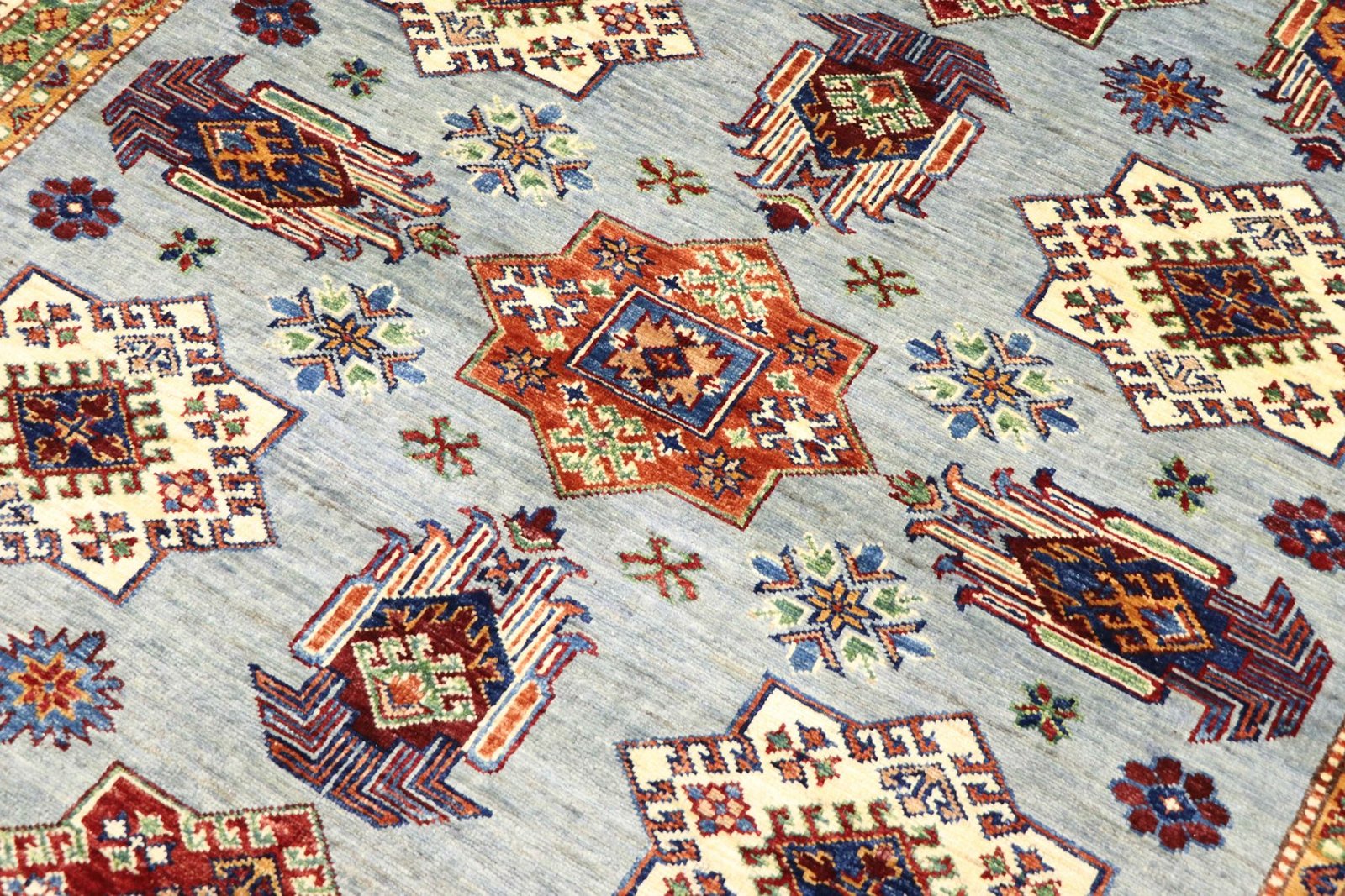 Super Kazak 244x174 - Image 4