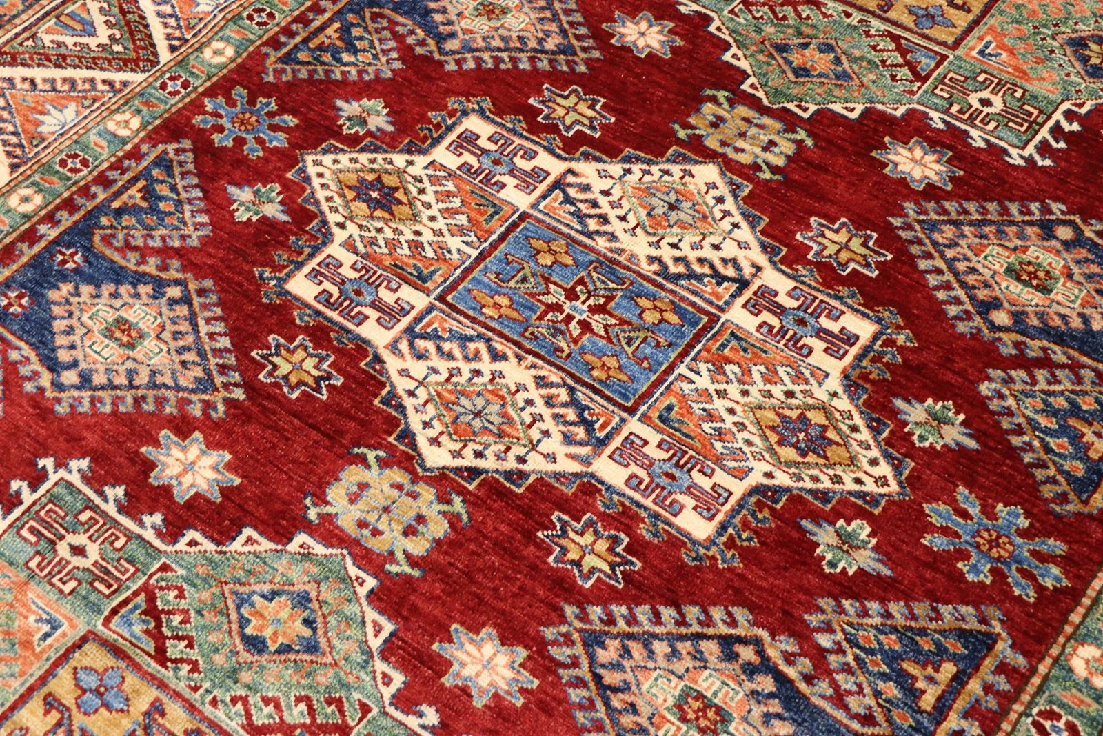 Super Kazak 240x173 - Image 4