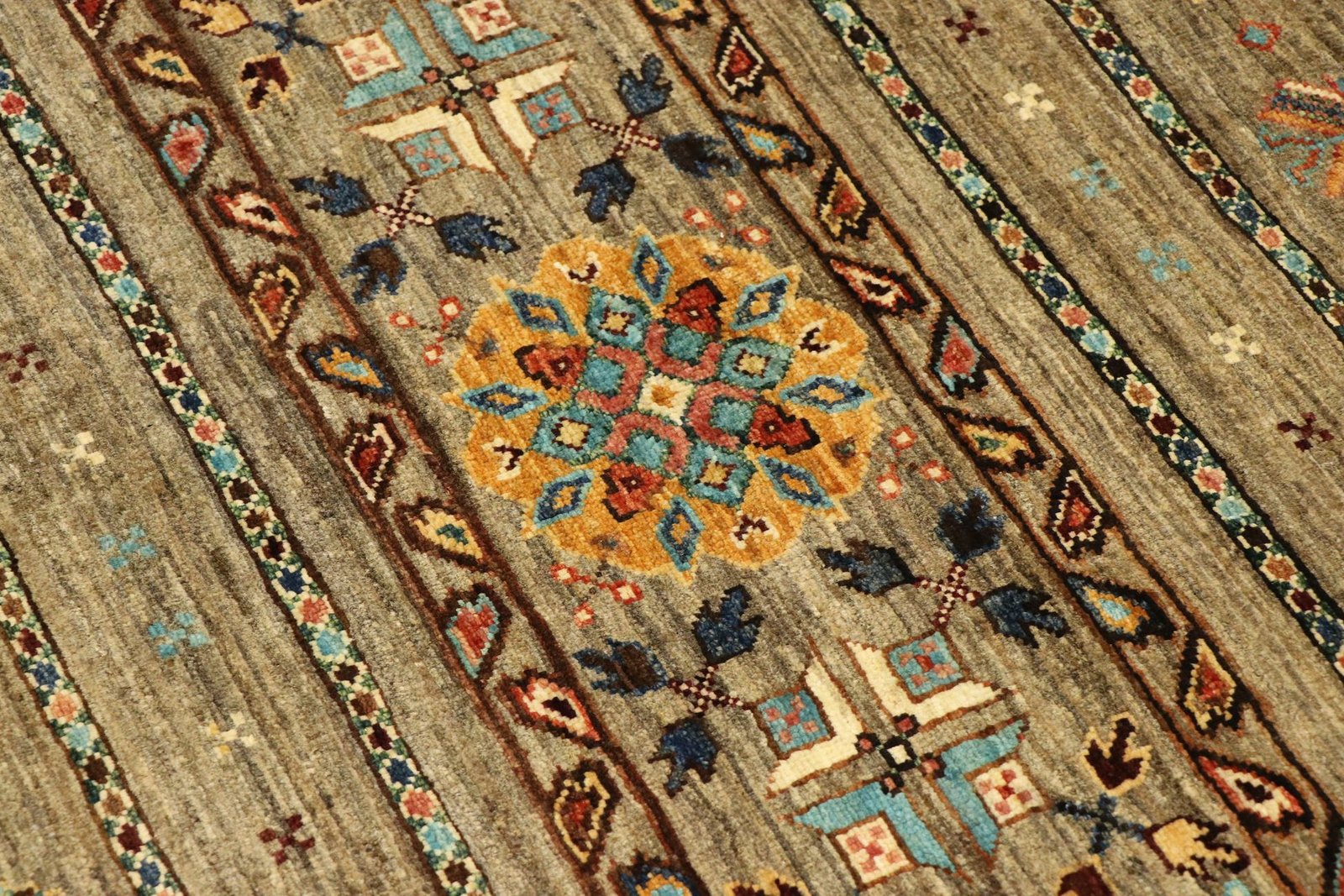 Khorjin 129x84 - Image 4