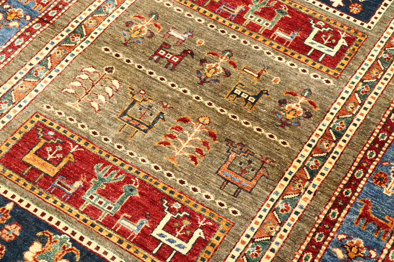 Khorjin 162x107 - Image 4