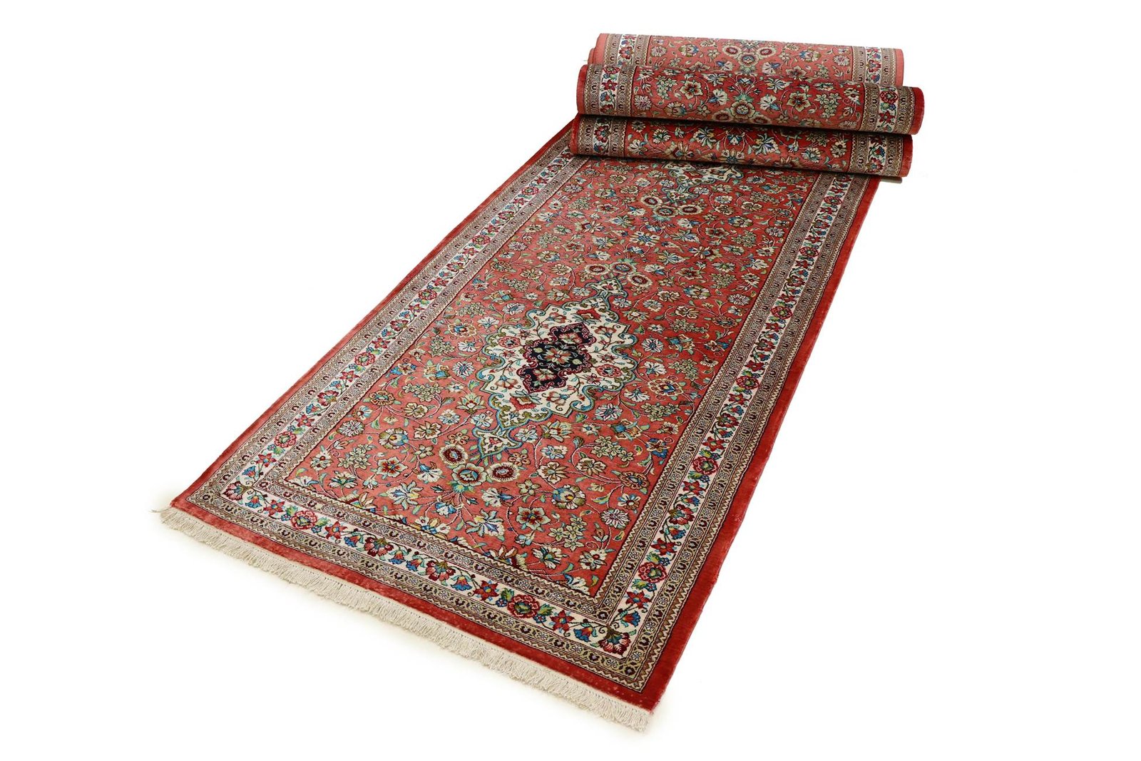 Ghom Silk 610x75 - Image 5