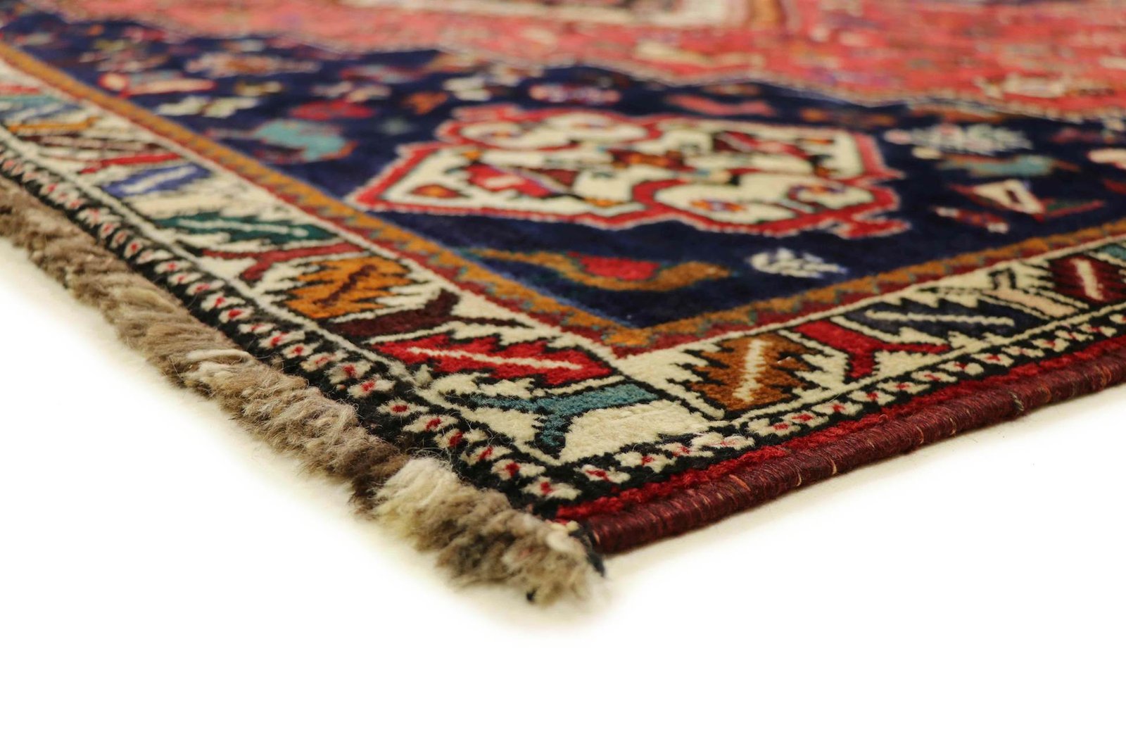 Ghashghai 298x215 - Image 4