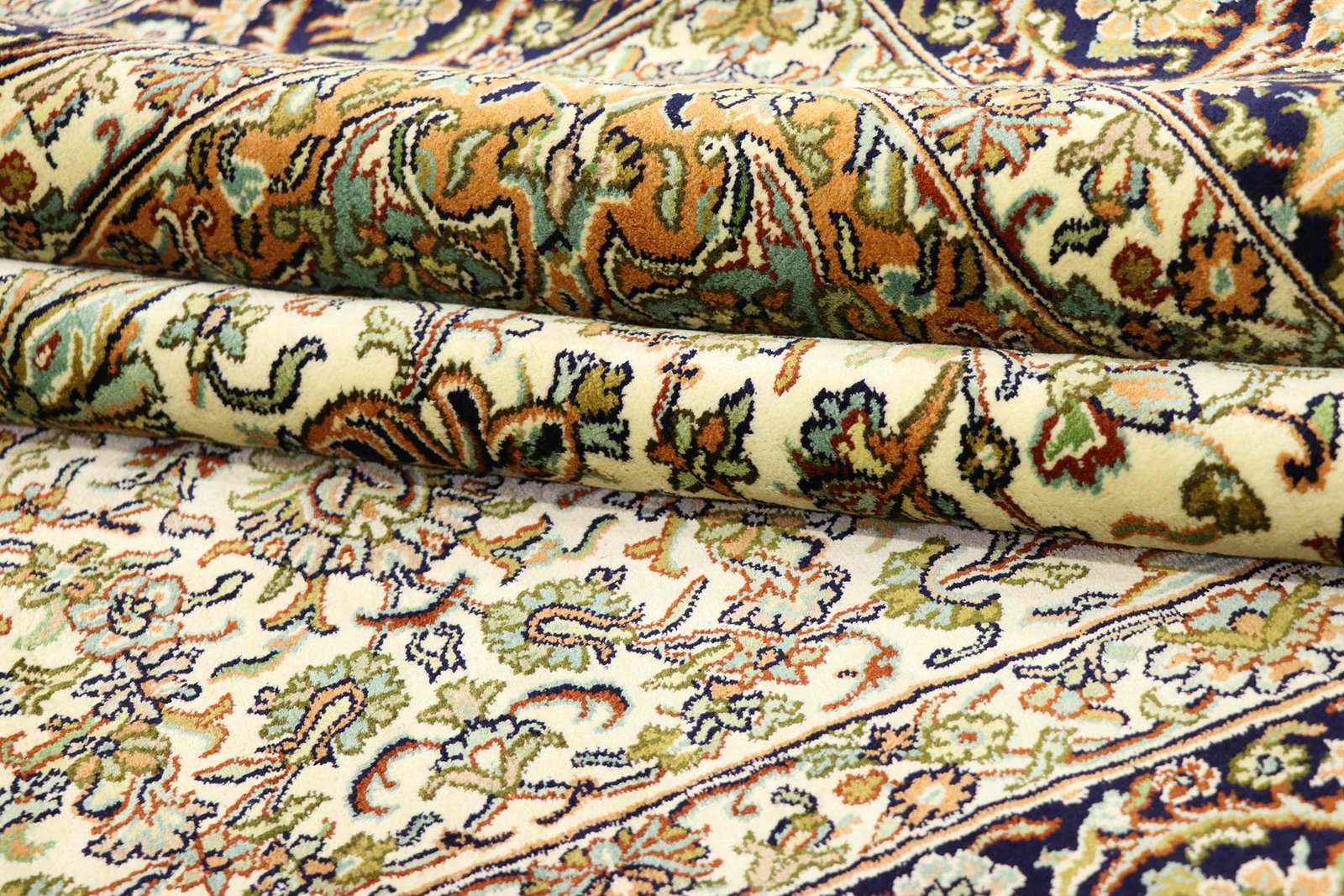 Kashmir silk 258x173 - Image 7