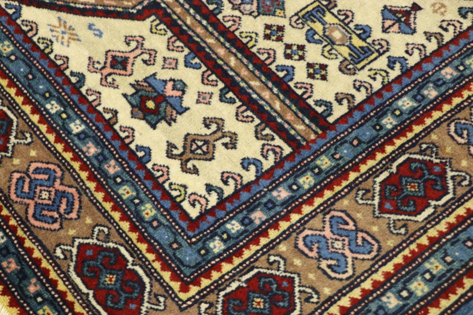 Shirvan 190x122 - Image 4