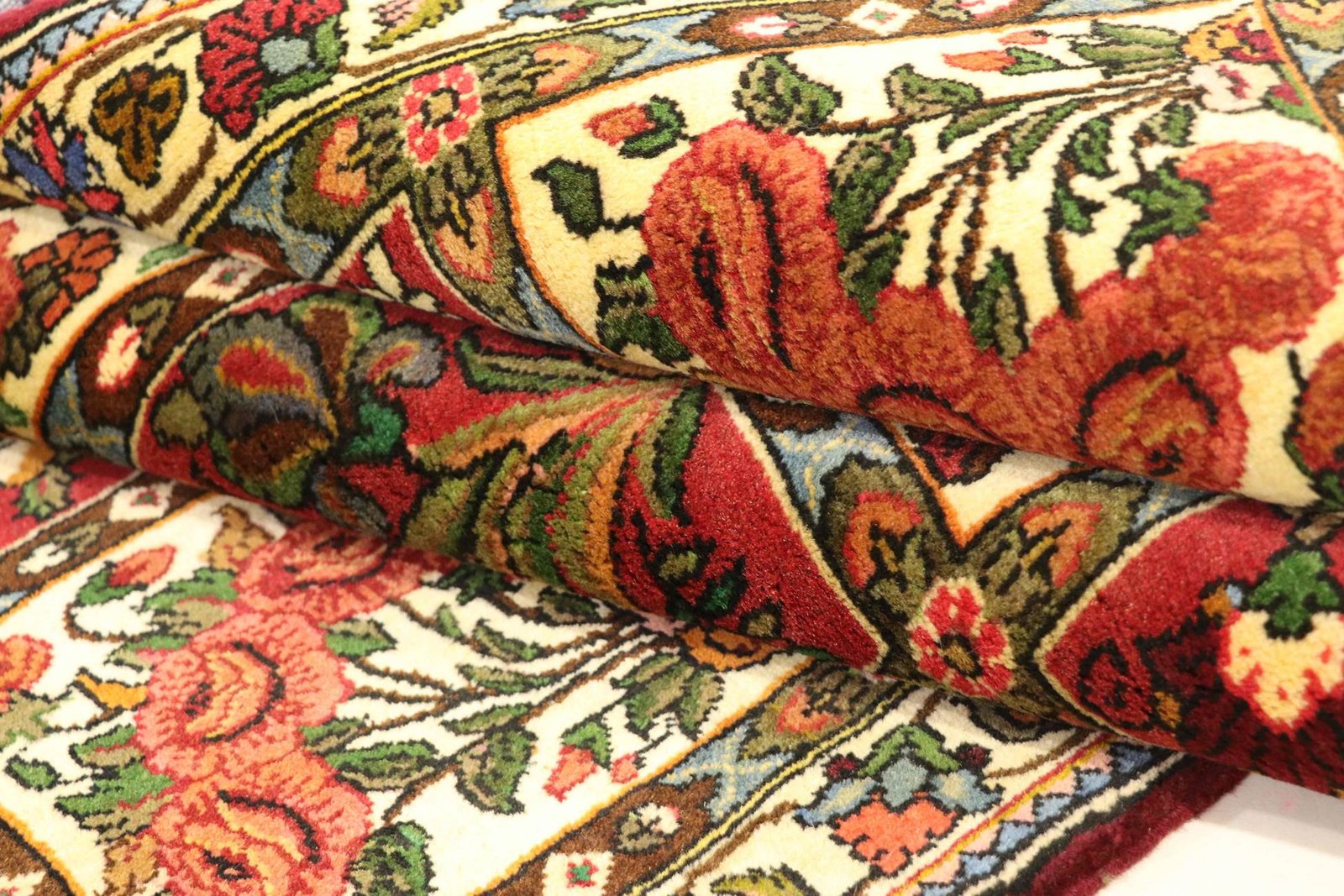 Bakhtiar 157x103 - Image 6