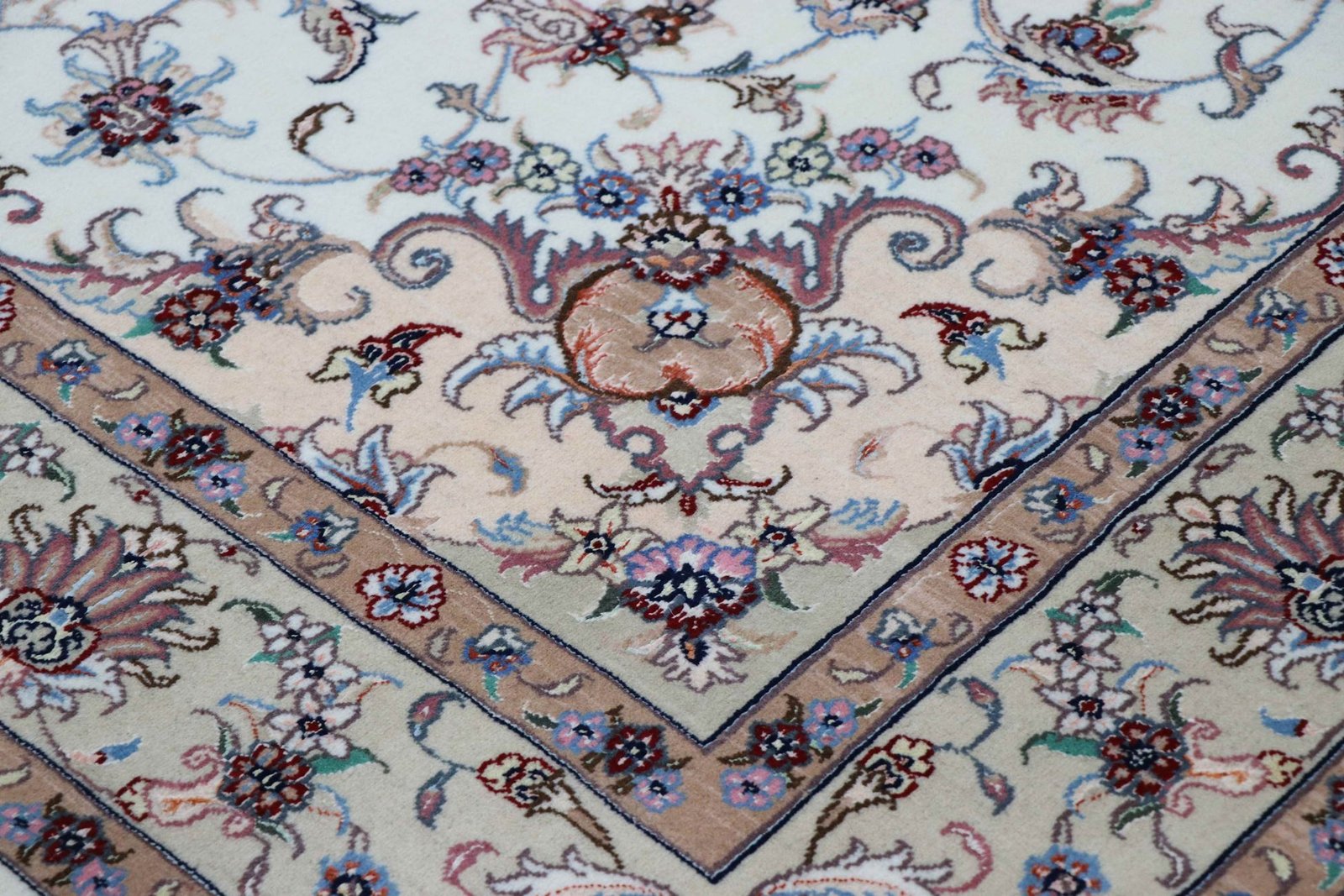 Tabriz 50 Raj 200 x 150 - Image 5