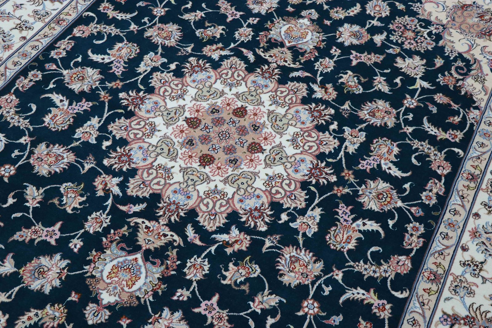 Tabriz 50 Raj 240 x 170 - Image 4