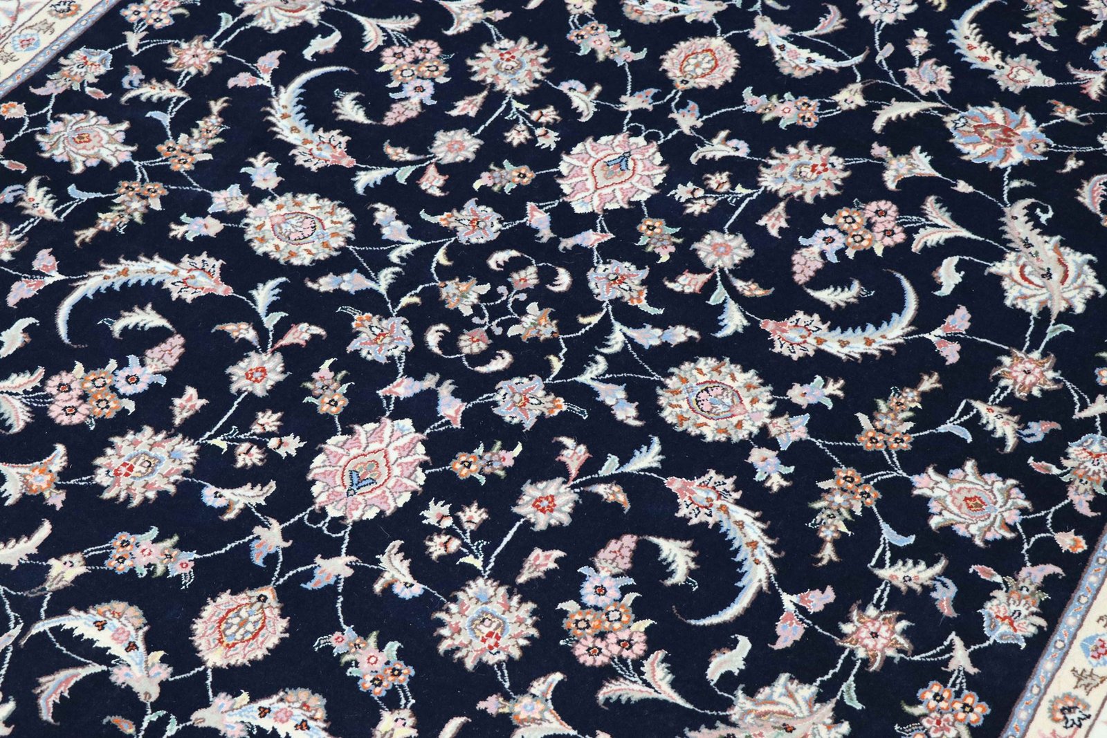 Tabriz 50 Raj 243 x 172 - Image 4