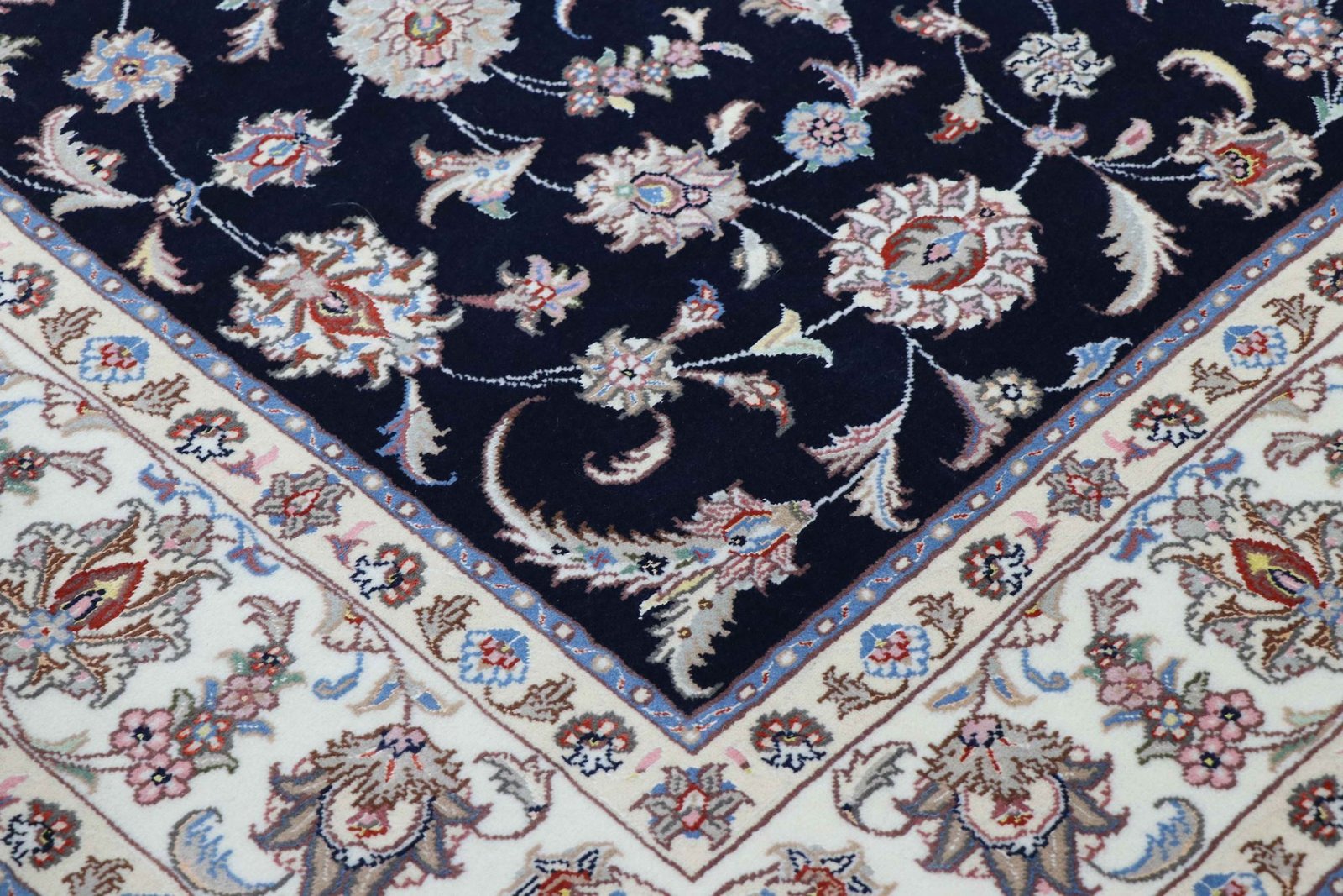 Tabriz 50 Raj 241 x 168 - Image 5