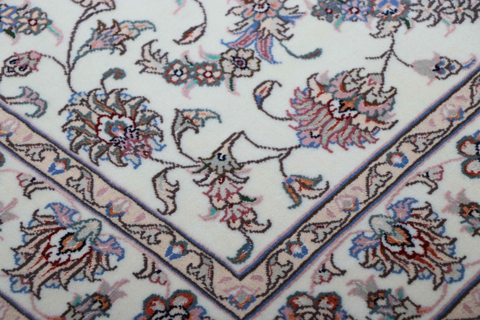 Tabriz 50 Raj 178 x 120 - Image 5