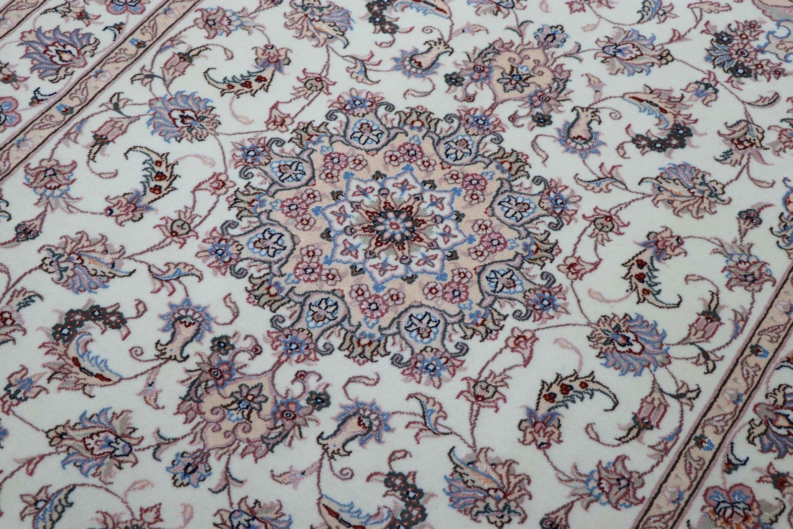 Tabriz 50 Raj 175 x 120 - Image 4