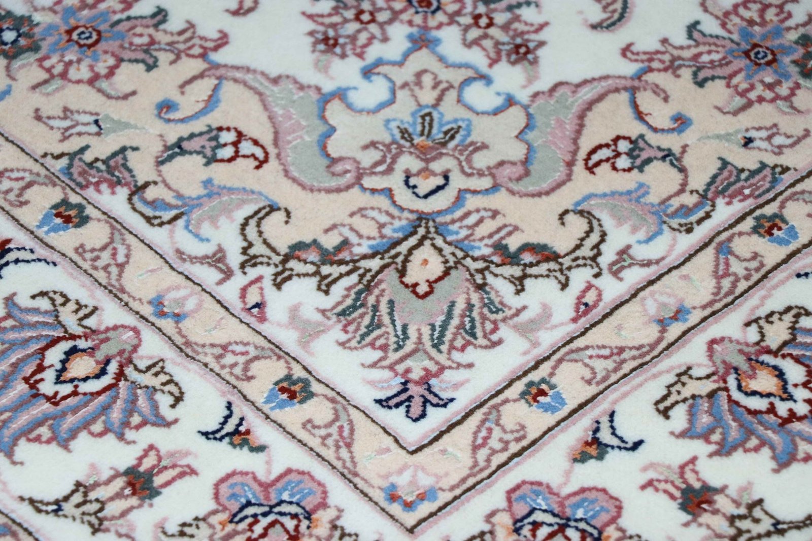 Tabriz 50 Raj 175 x 120 - Image 5