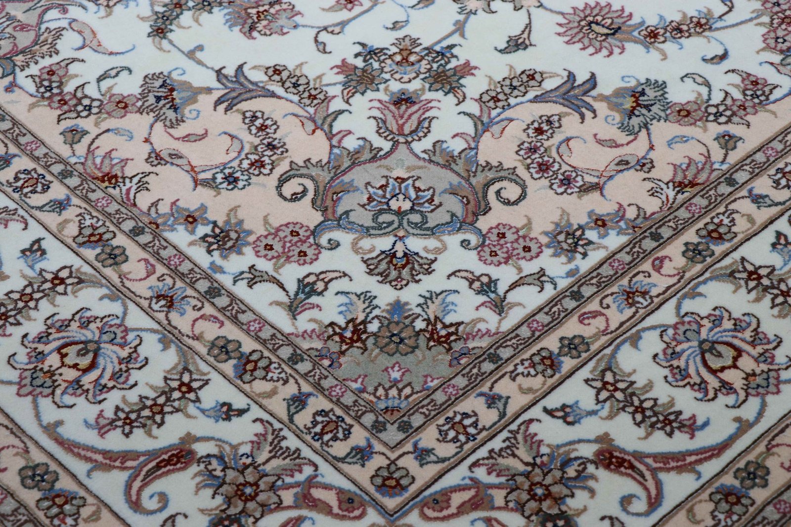 Tabriz 50 Raj 297 x 195 - Image 5