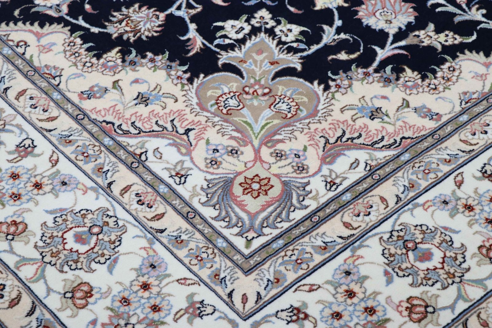 Tabriz 50 Raj 250 x 200 - Image 5