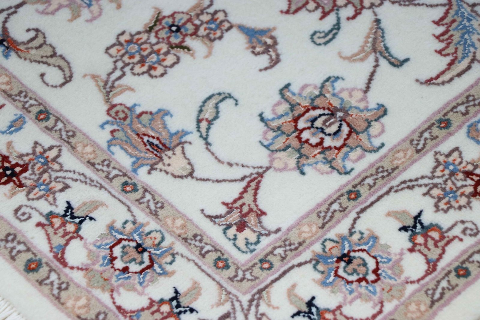 Tabriz 50 Raj 292 x 82 - Image 5