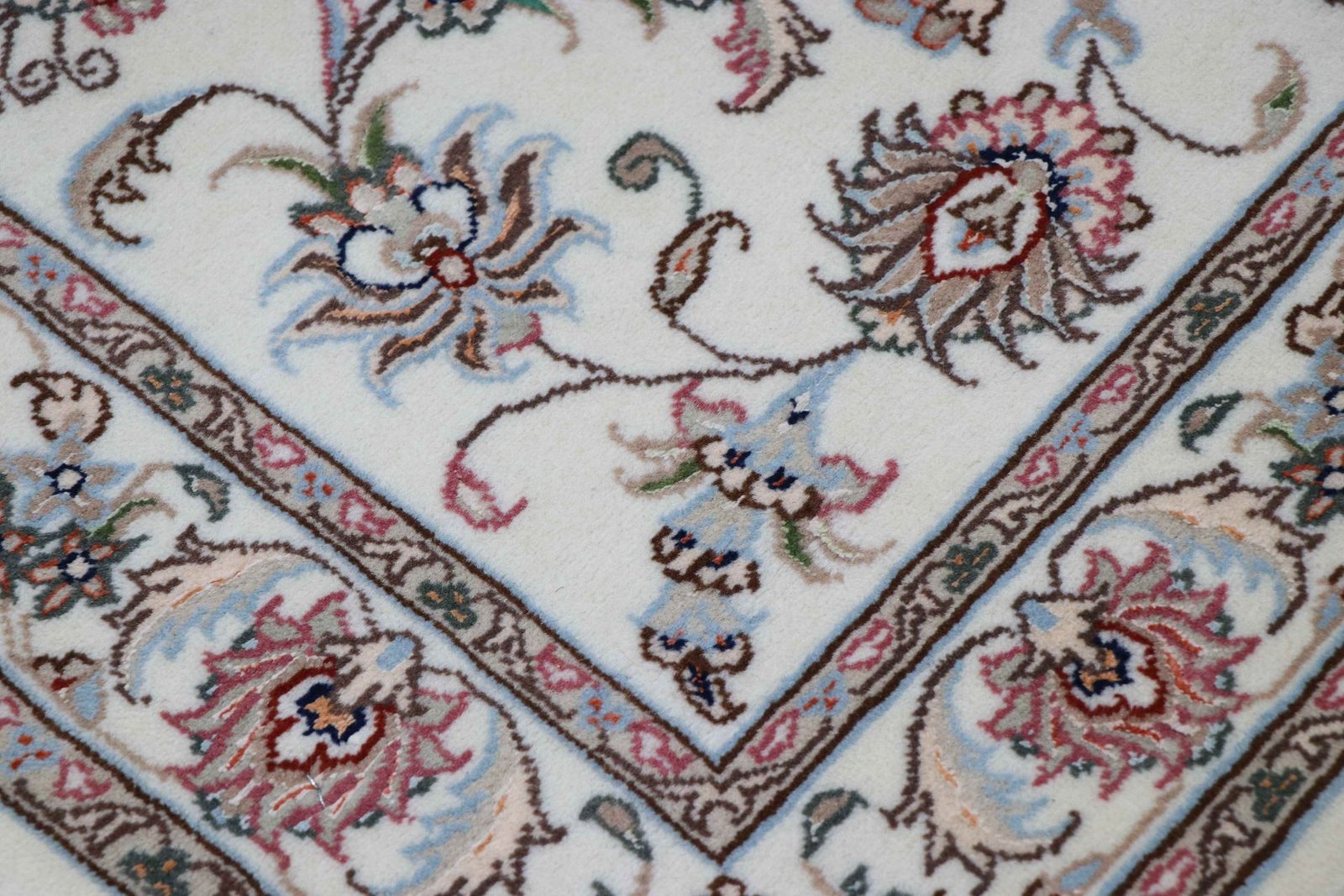 Tabriz 50 Raj 298 x 91 - Image 4