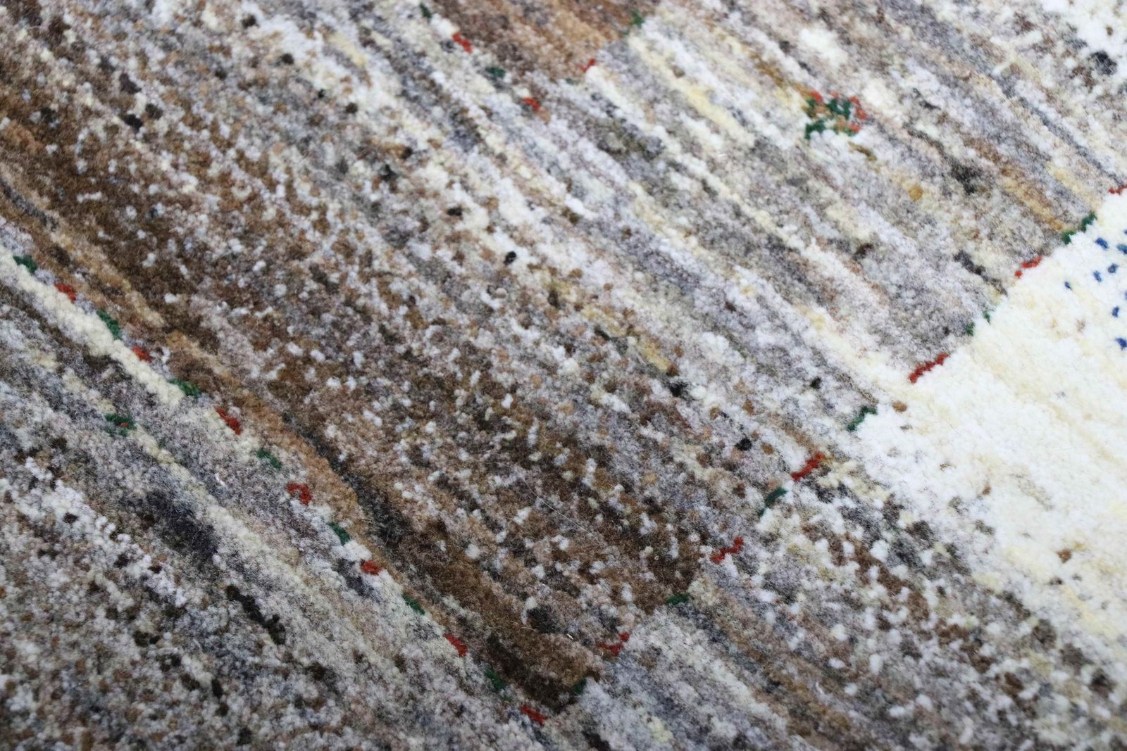 Lori Baseri 201 x 158 - Image 5