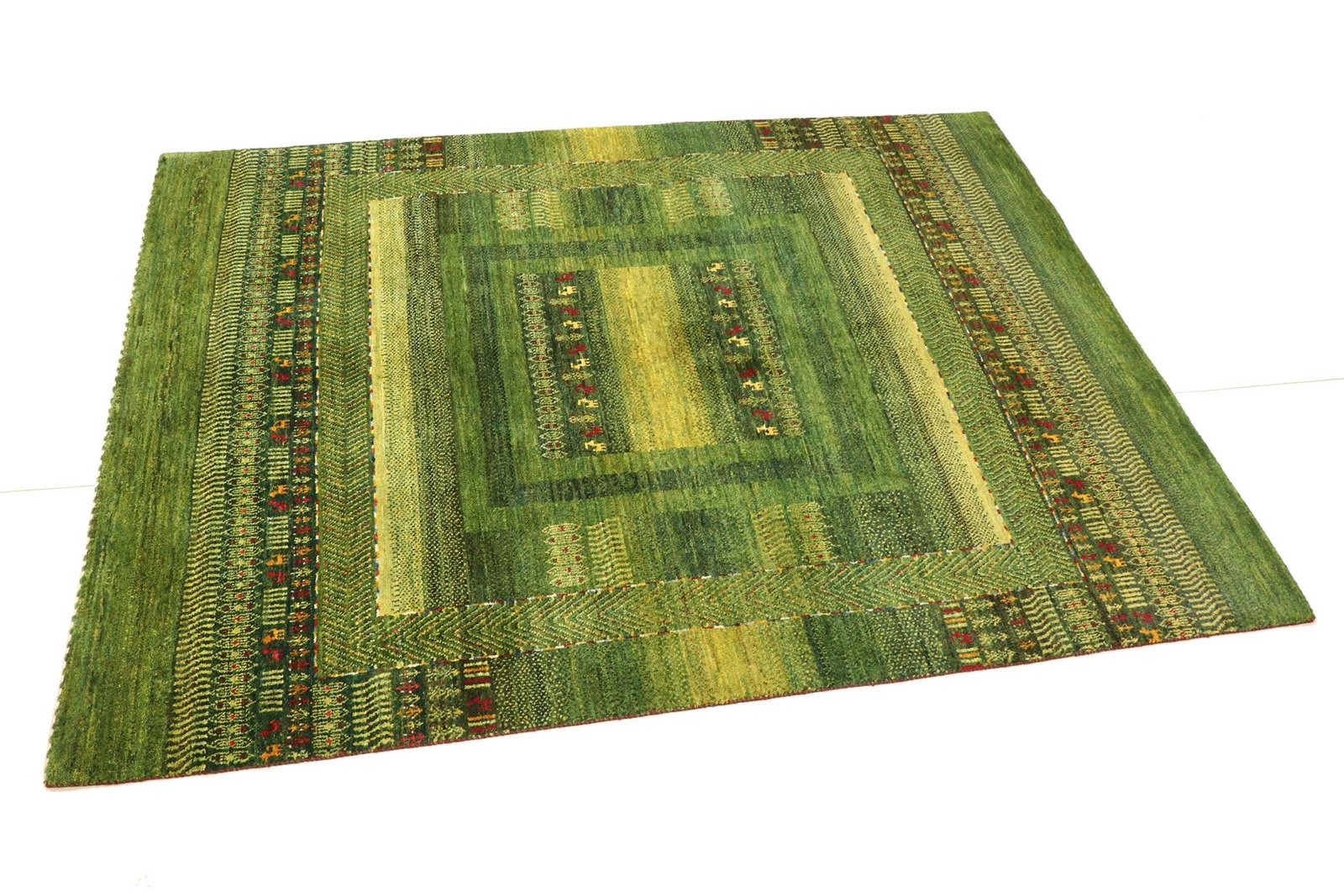 Lori Baseri 211 x 165 - Image 2