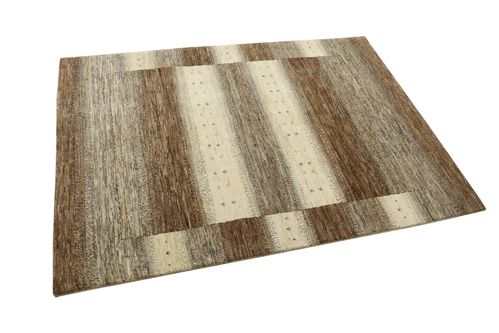 Lori Baseri 205 x 153 - Image 3