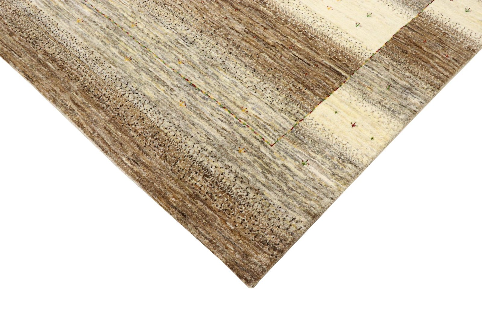 Lori Baseri 205 x 153 - Image 5