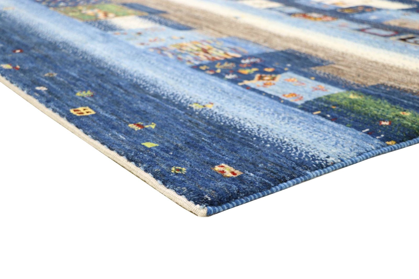 Lori Baseri 200 x 150 - Image 6