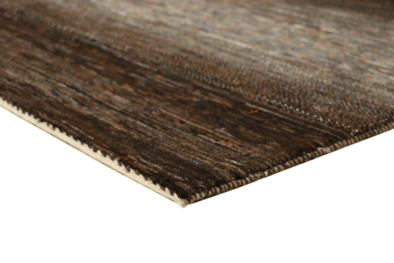 Lori Baseri 180 x 112 - Image 6