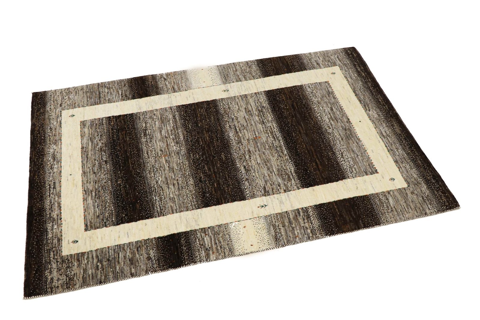 Lori Baseri 173 x 111 - Image 2