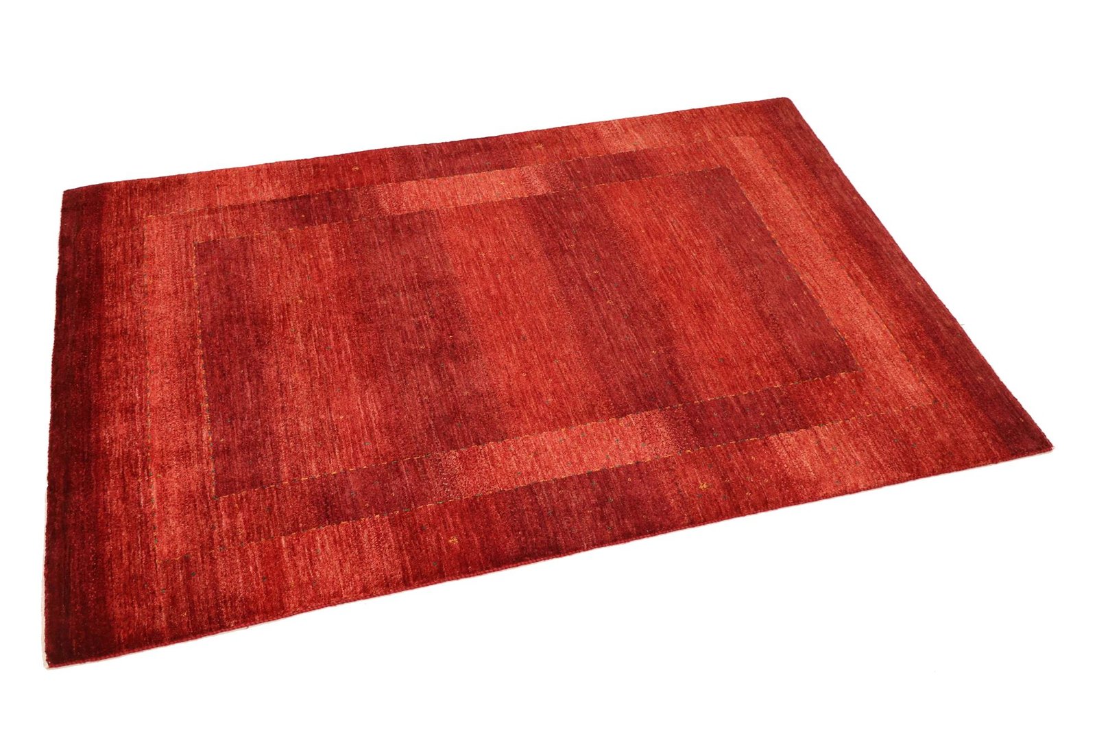 Lori Baseri 184 x 127 - Image 2