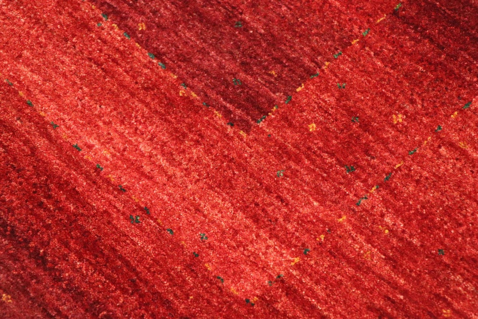 Lori Baseri 184 x 127 - Image 5