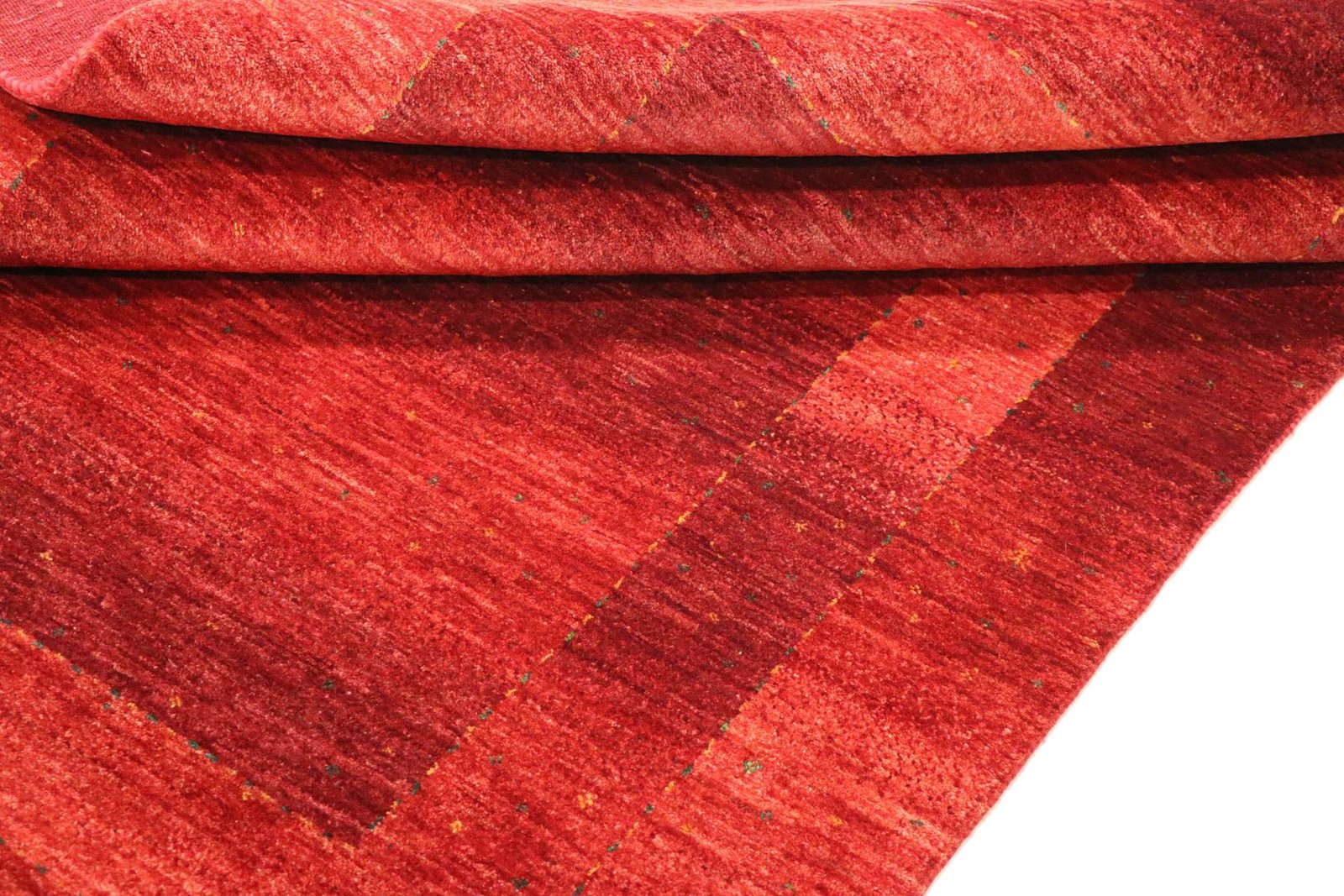 Lori Baseri 184 x 127 - Image 8