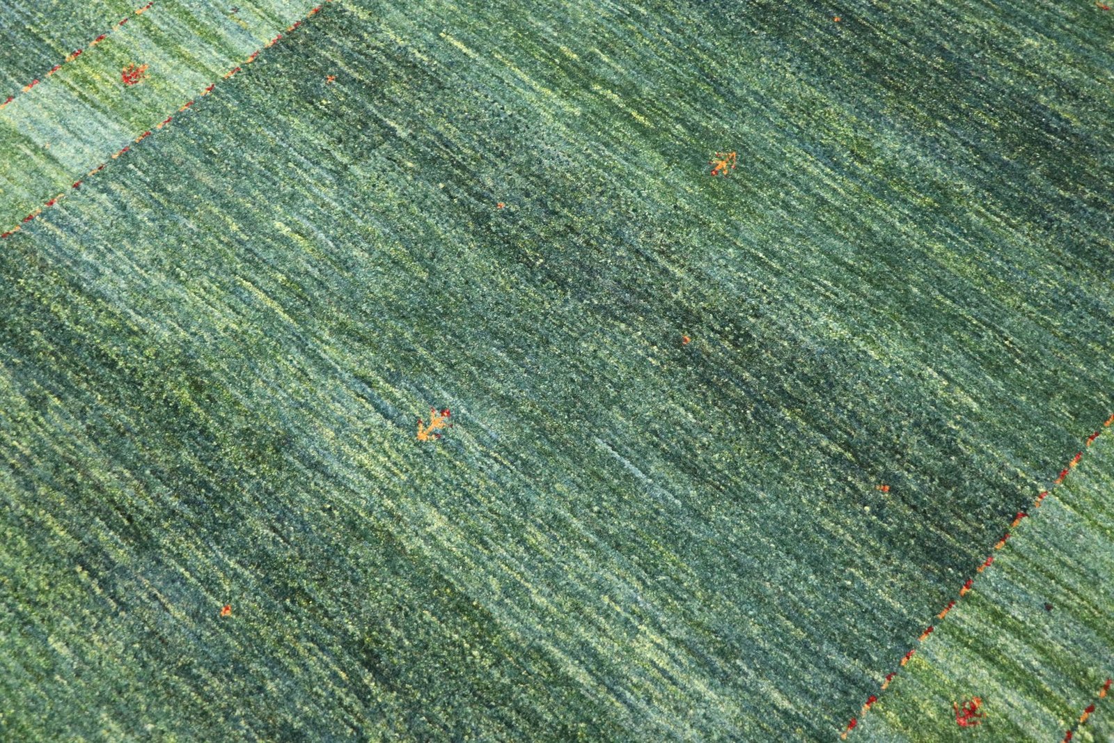 Lori Baseri 162 x 132 - Image 4