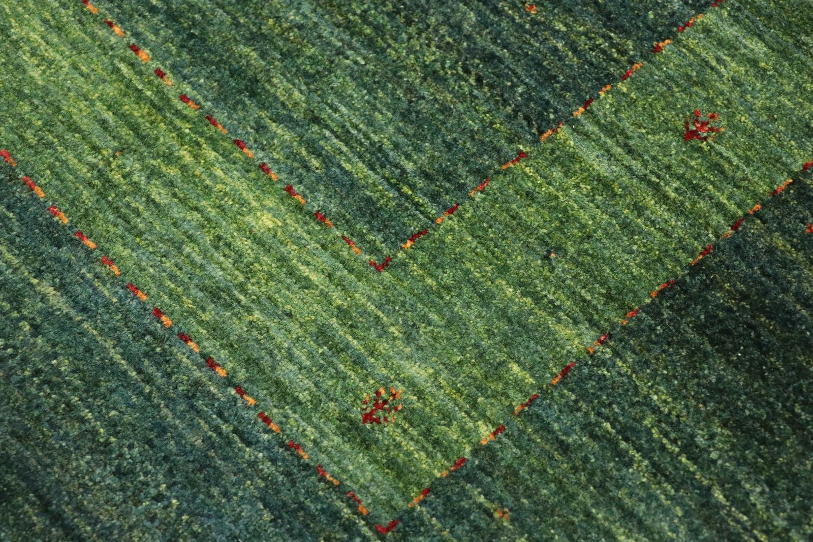 Lori Baseri 162 x 132 - Image 5