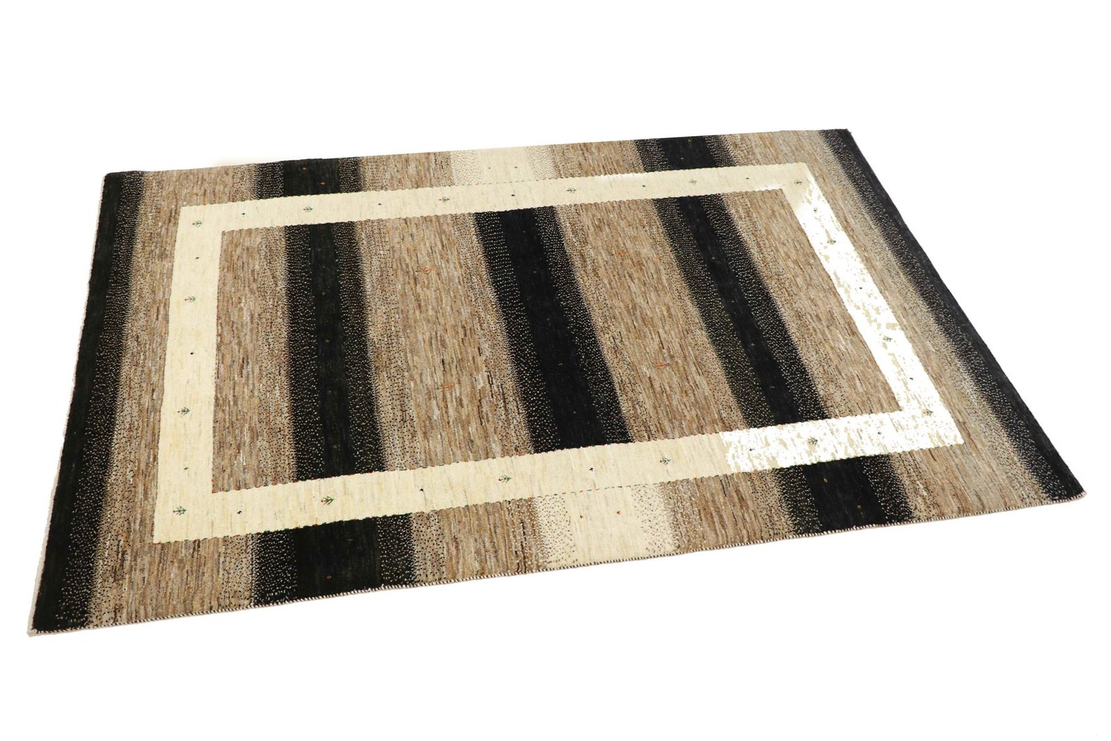 Lori Baseri 195 x 130 - Image 2