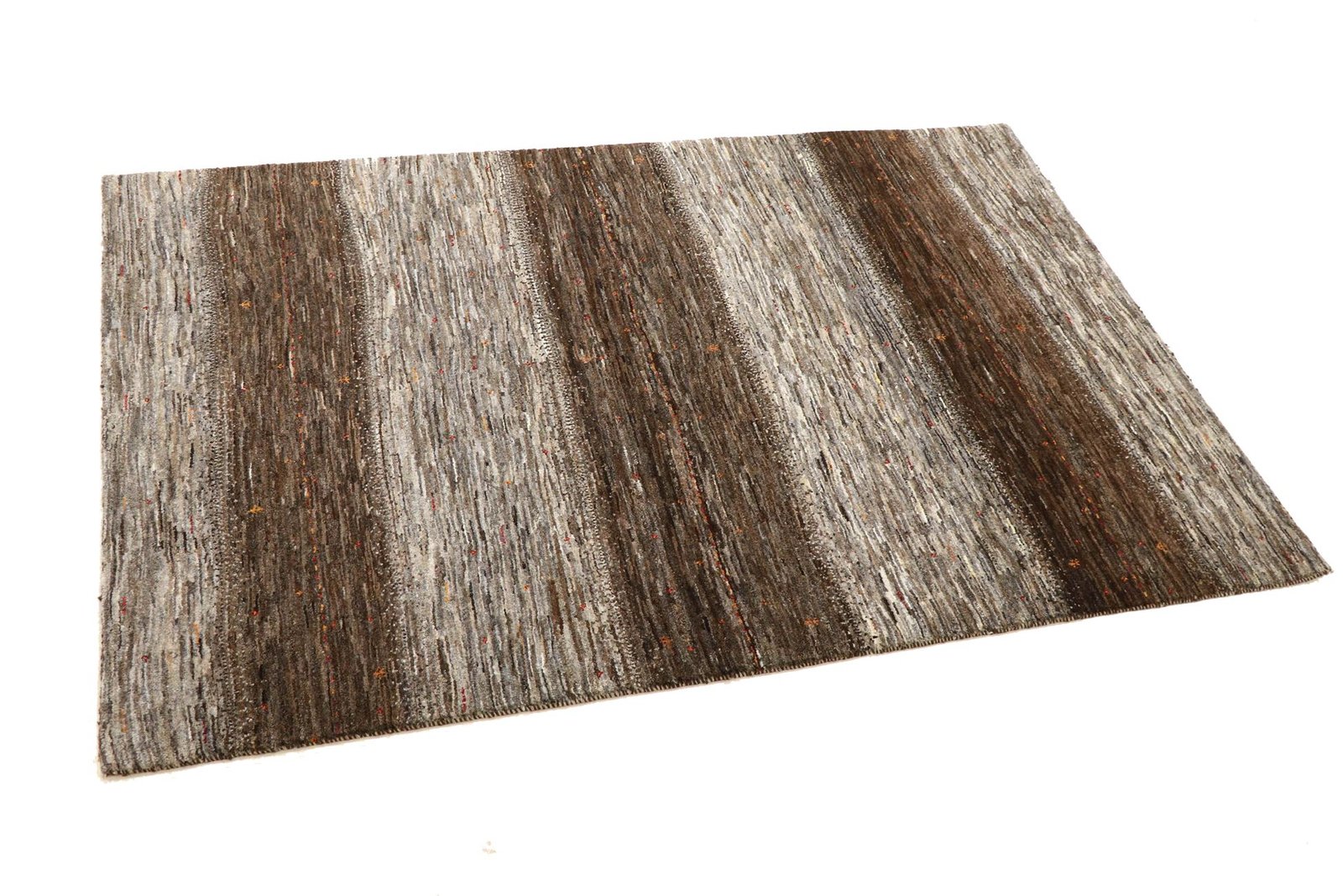 Lori Baseri 181 x 124 - Image 3