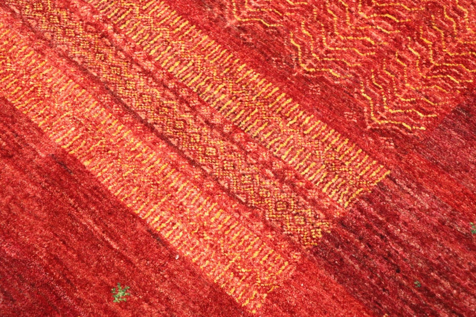 Lori Baseri 296 x 219 - Image 5