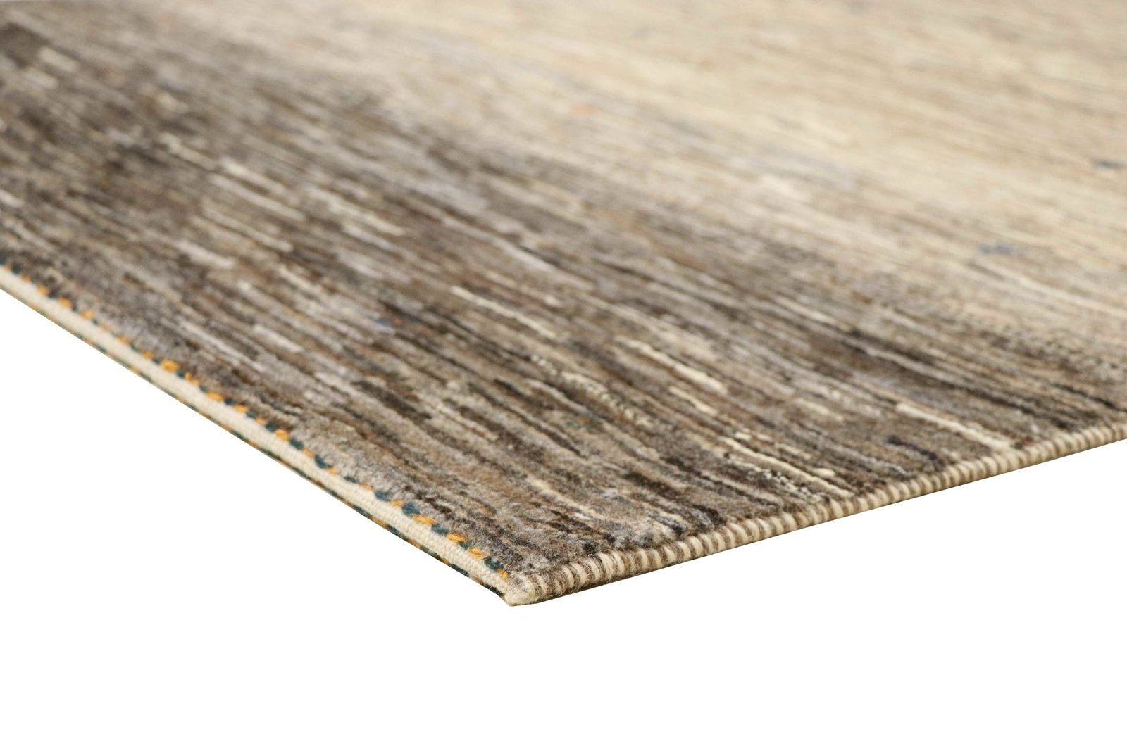 Lori Baseri 150 x 103 - Image 4