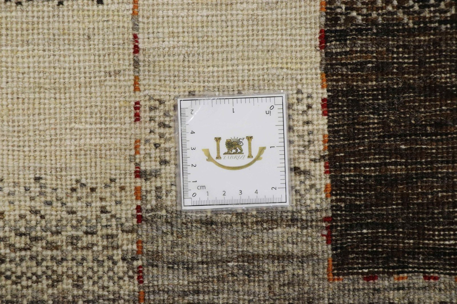 Lori Baseri 187 x 129 - Image 8