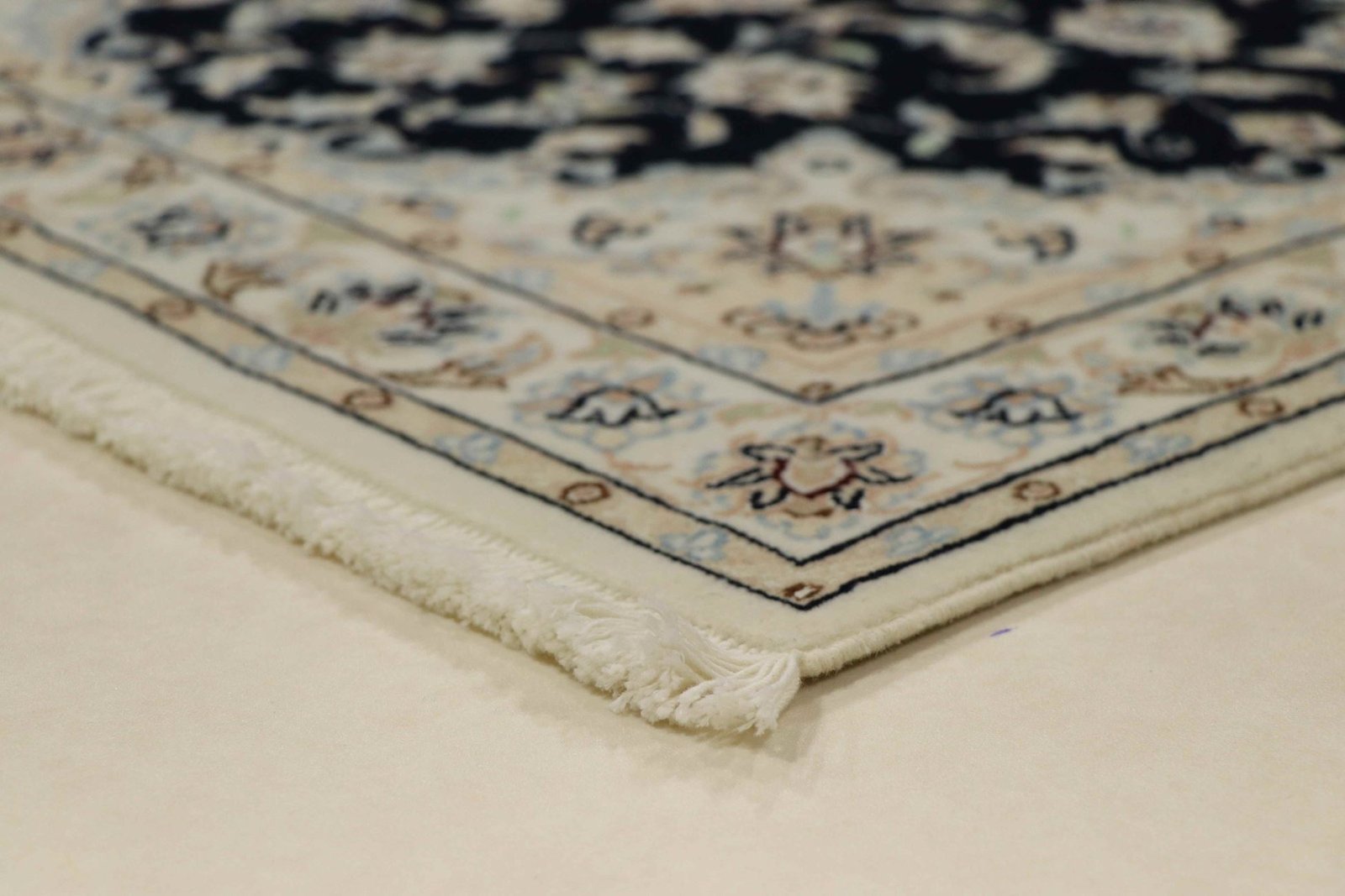 Nain 9La Sherkat 143x73 - Image 6