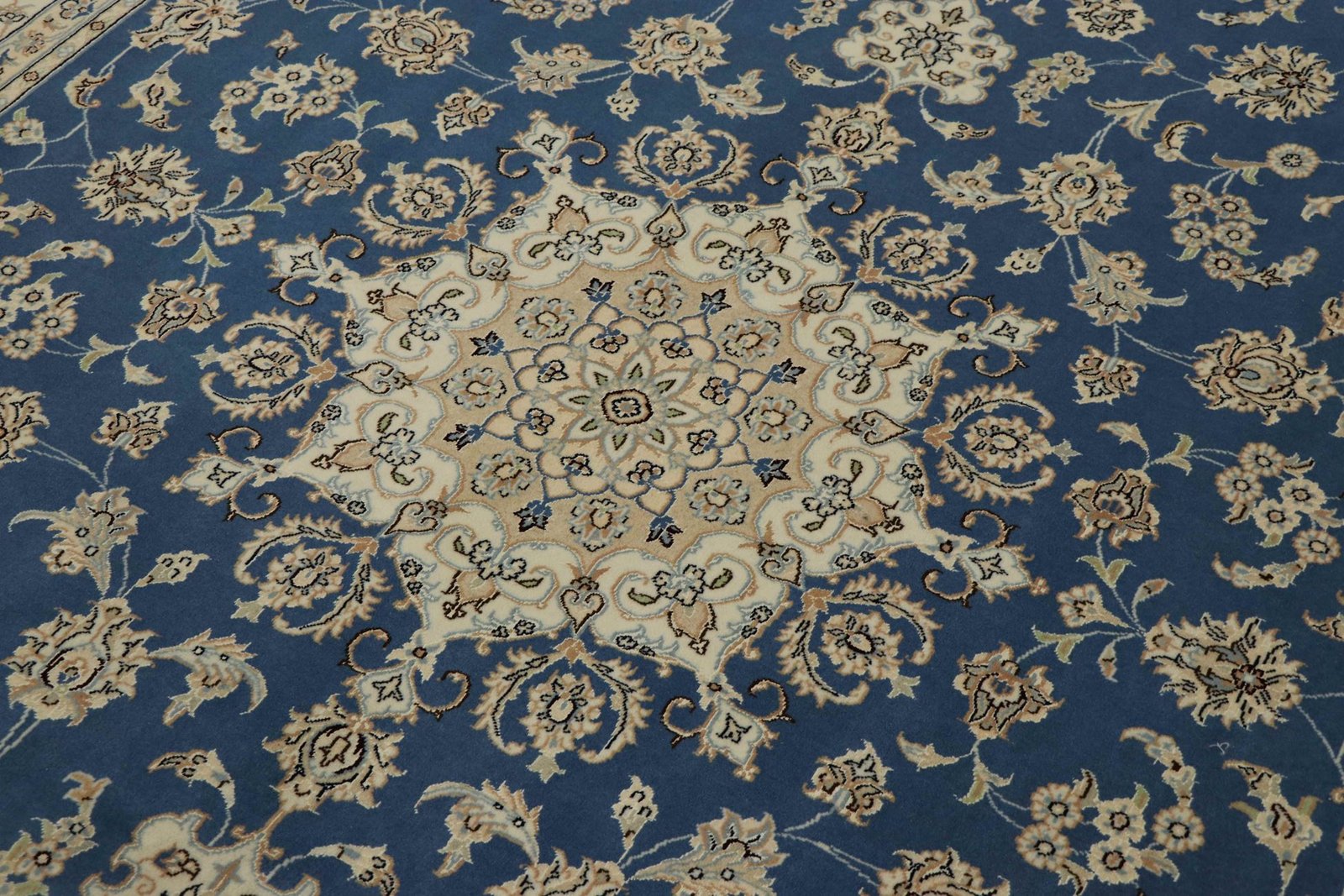 Nain 9La Sherkat 298x198 - Image 4