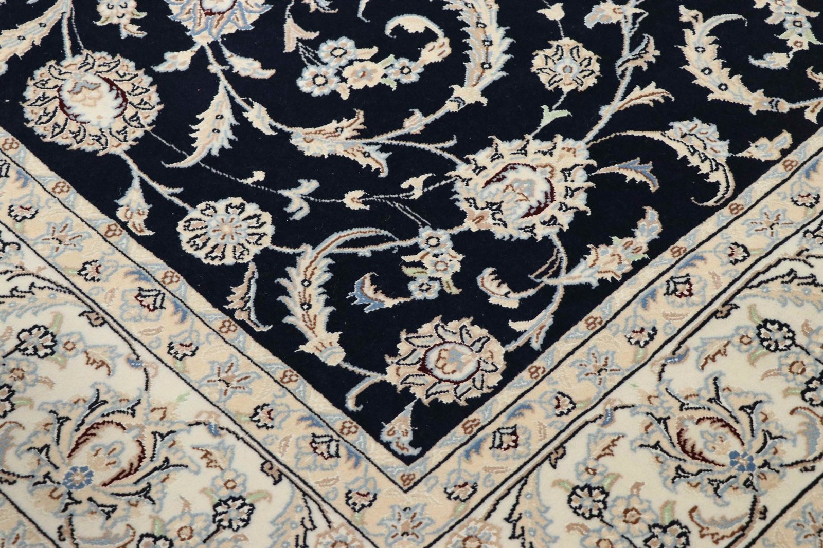 Nain 9La Sherkat 294x198 - Image 5