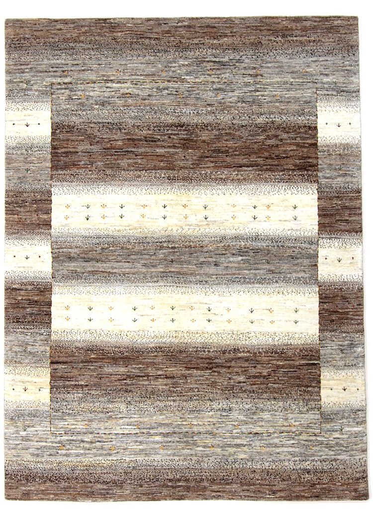 Lori Baseri 205 x 153