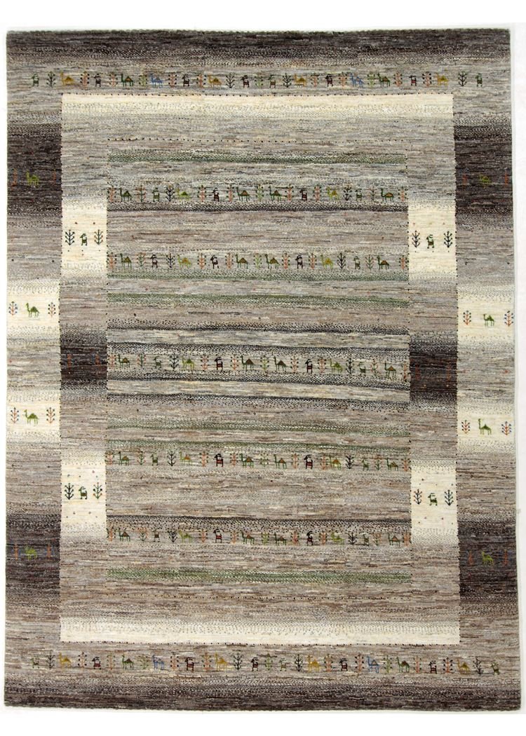 Lori Baseri 231 x 175