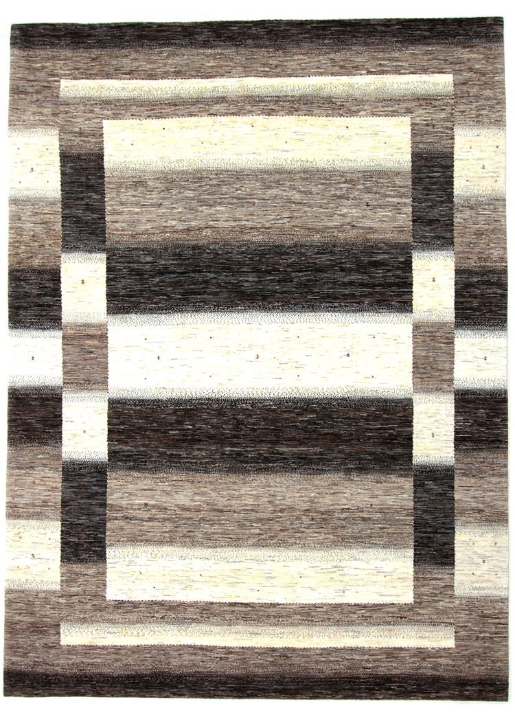 Lori Baseri 312 x 228