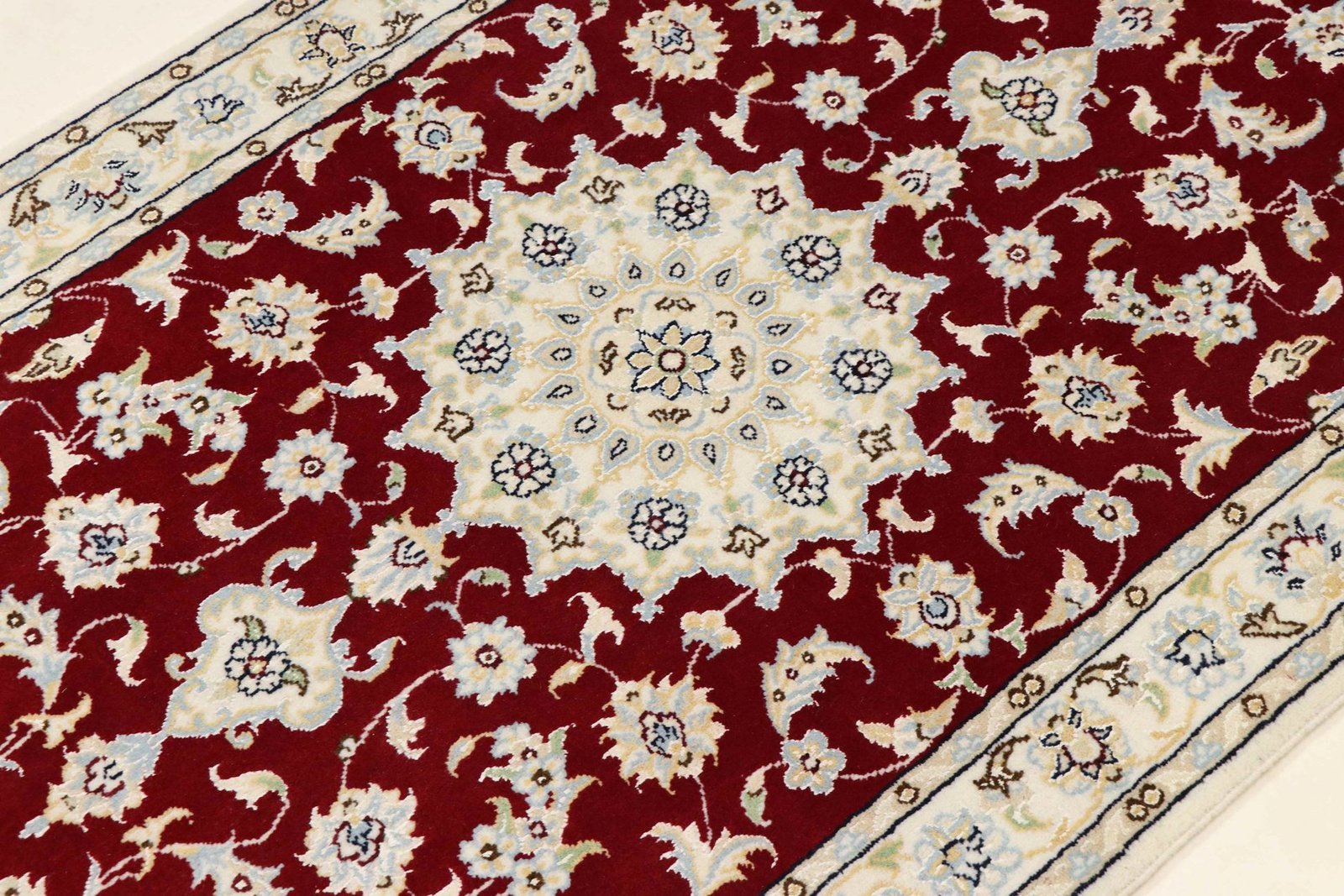 Nain 9La Sherkat 140x73 - Image 4