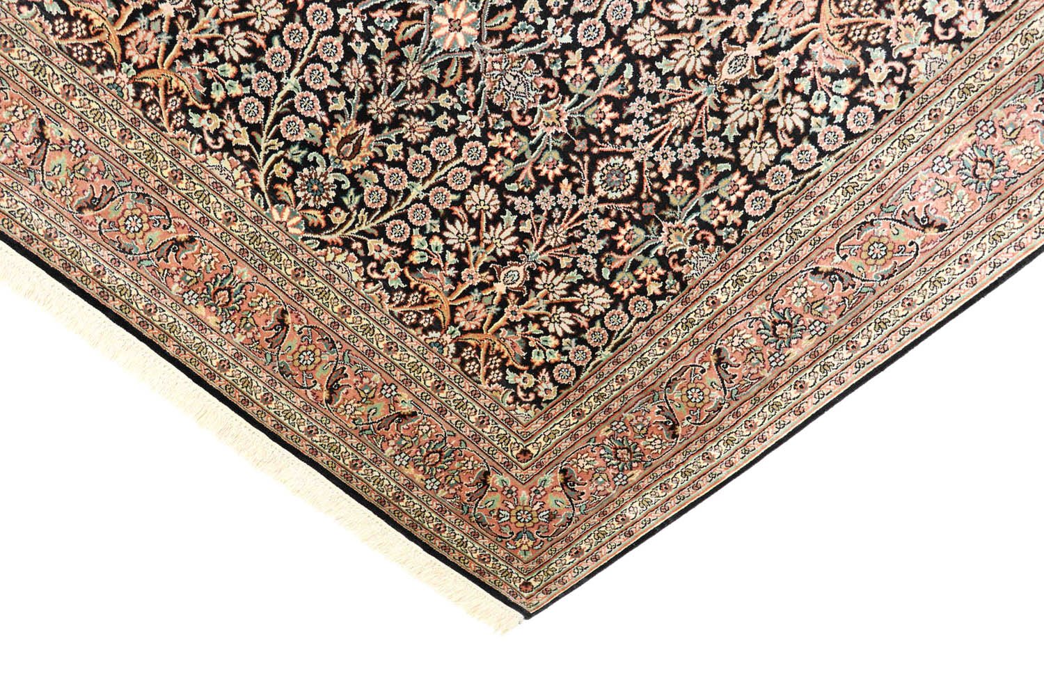 Kashmir silk 244x151 - Image 4