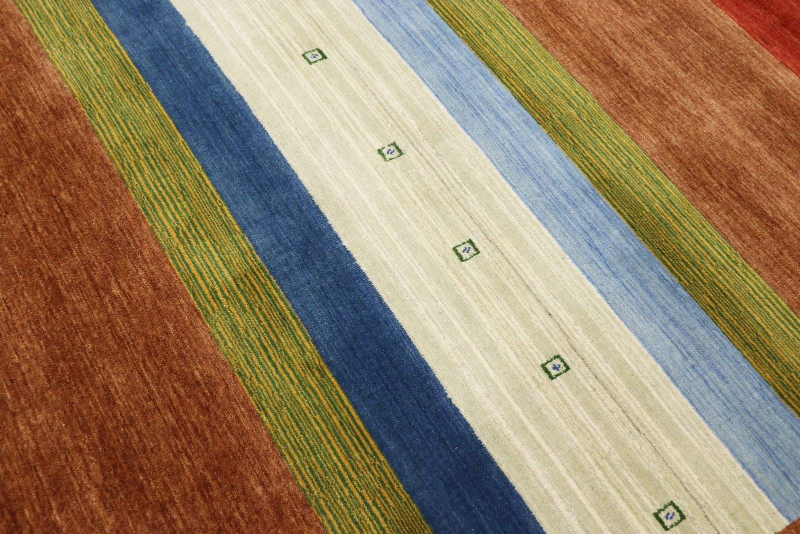 Loom Lori 290x206 - Image 4