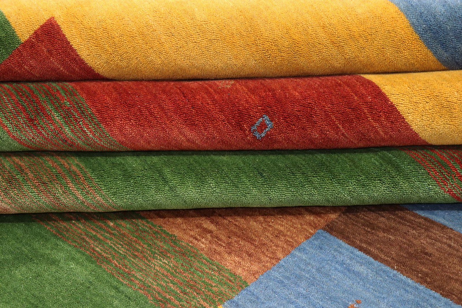 Loom Lori 297x204 - Image 8