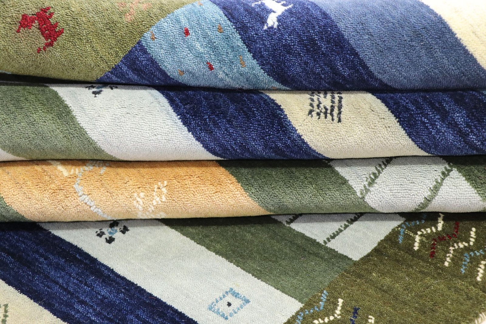 Loom Lori 236x166 - Image 8